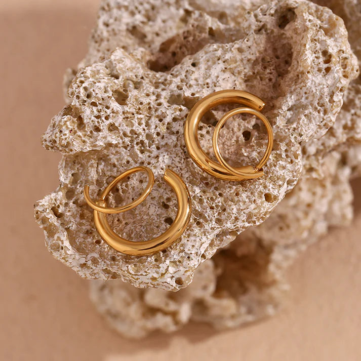 Pair of basic simple style classic style solid color plating stainless steel 18k gold plated ear studs