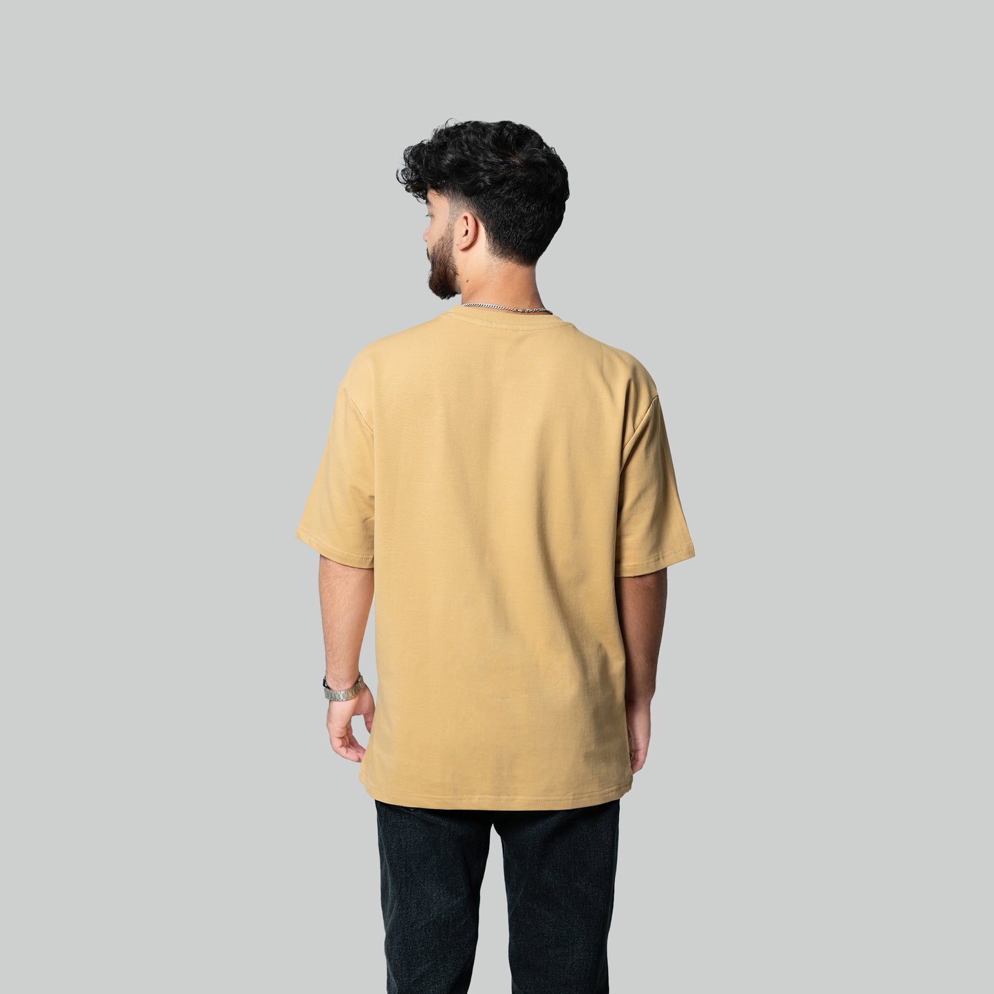 Solids : Dark beige