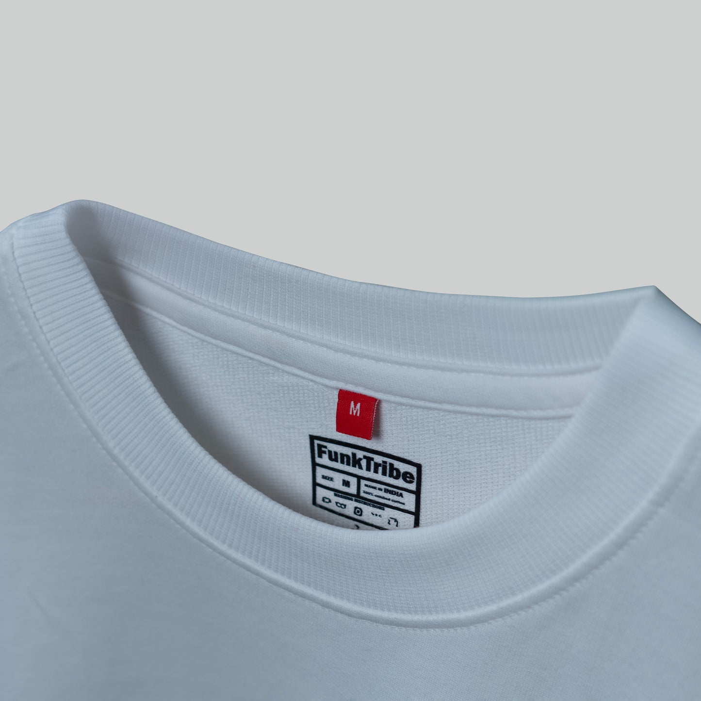 Solids : White