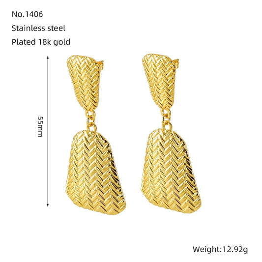 Pair Elegant Modern Style Classic Style Solid Color 304 Stainless Steel Titanium Steel 18K Gold Plated Drop Earrings